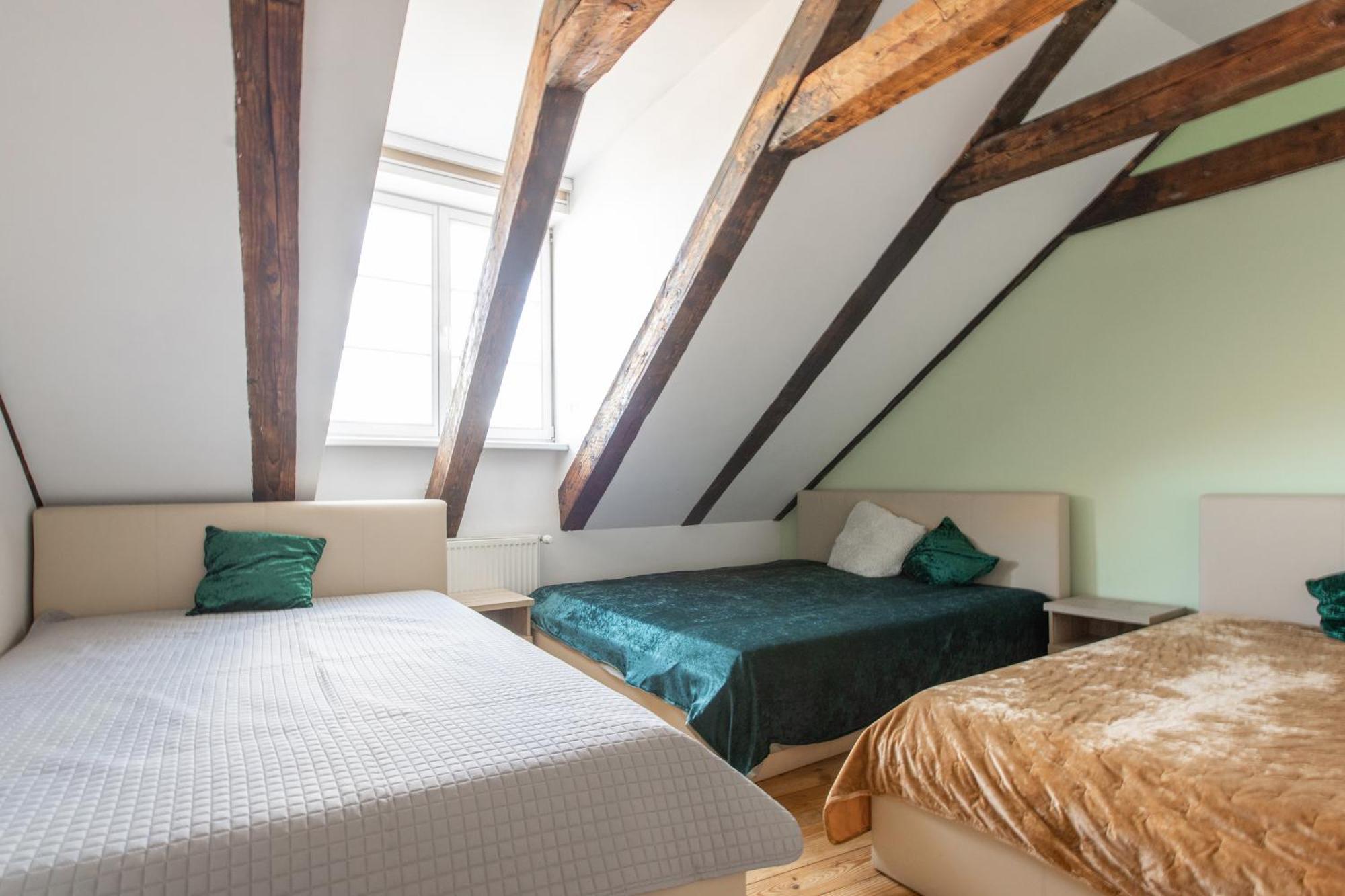 Mansard In Old Town Apartment Riga Ngoại thất bức ảnh