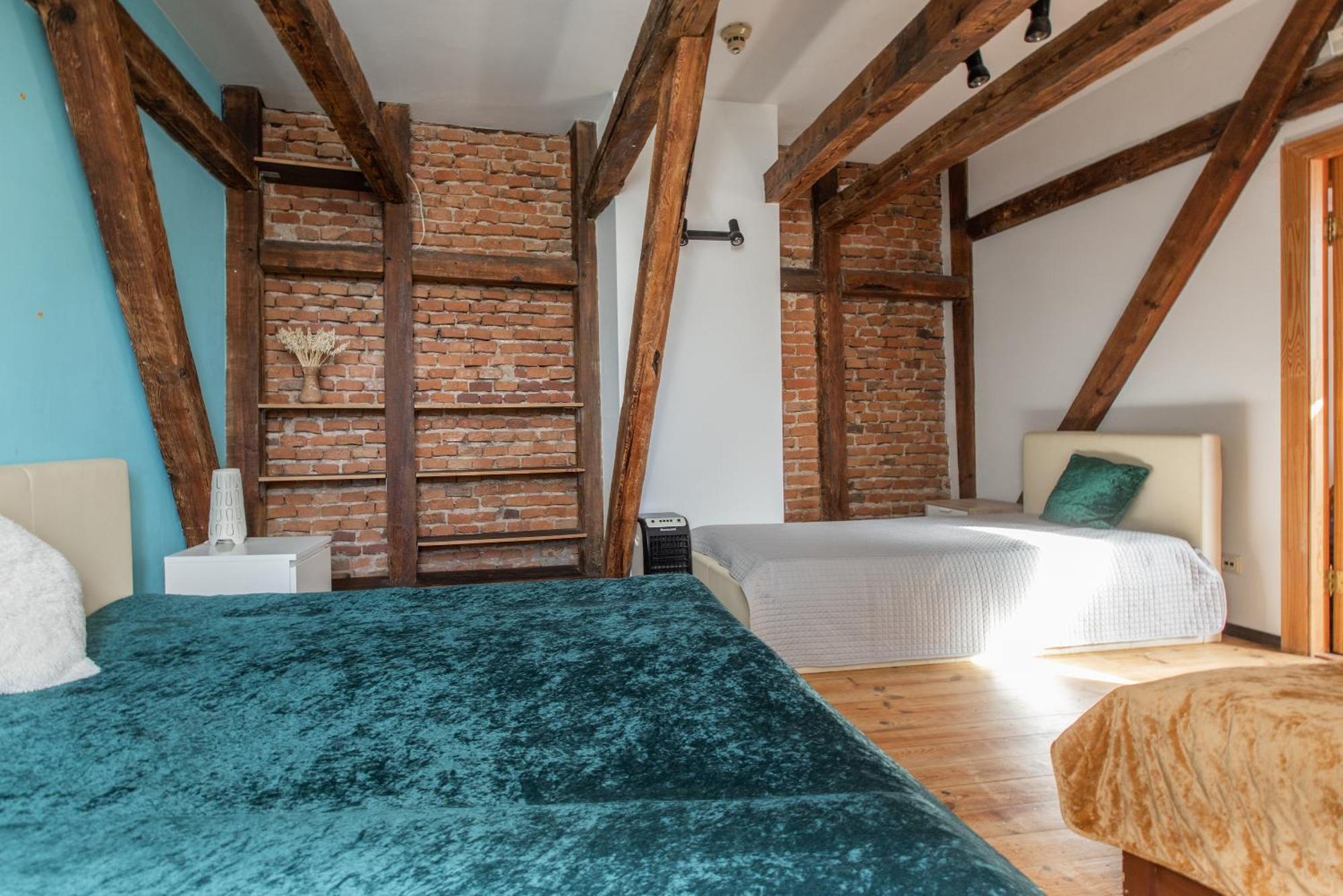 Mansard In Old Town Apartment Riga Ngoại thất bức ảnh