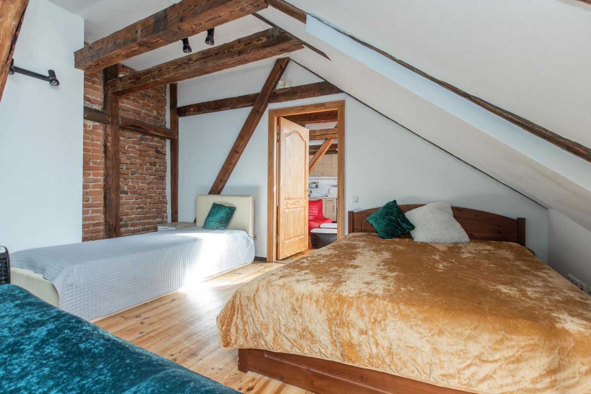 Mansard In Old Town Apartment Riga Ngoại thất bức ảnh