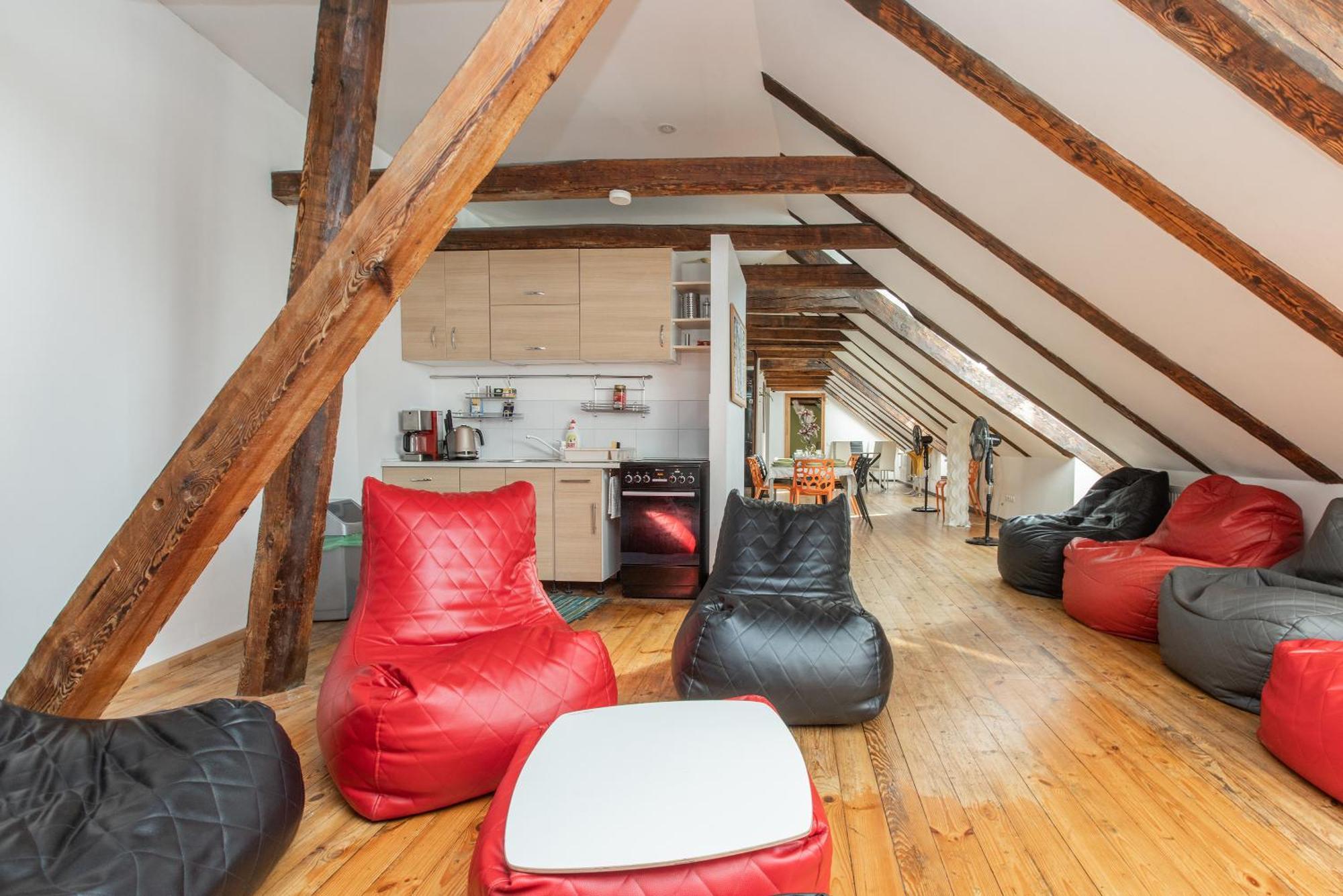 Mansard In Old Town Apartment Riga Ngoại thất bức ảnh