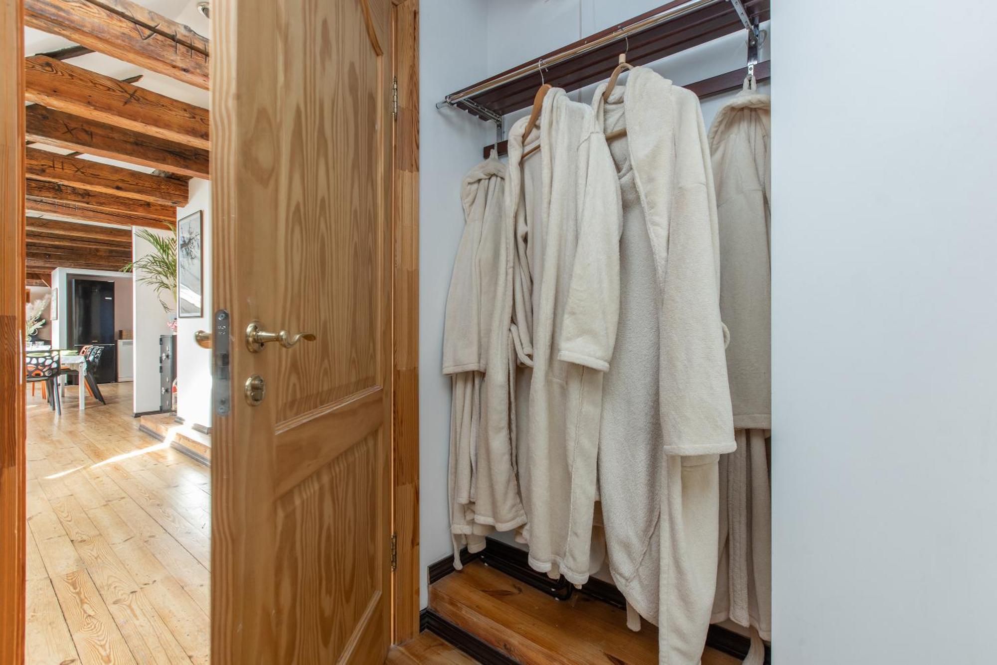 Mansard In Old Town Apartment Riga Ngoại thất bức ảnh