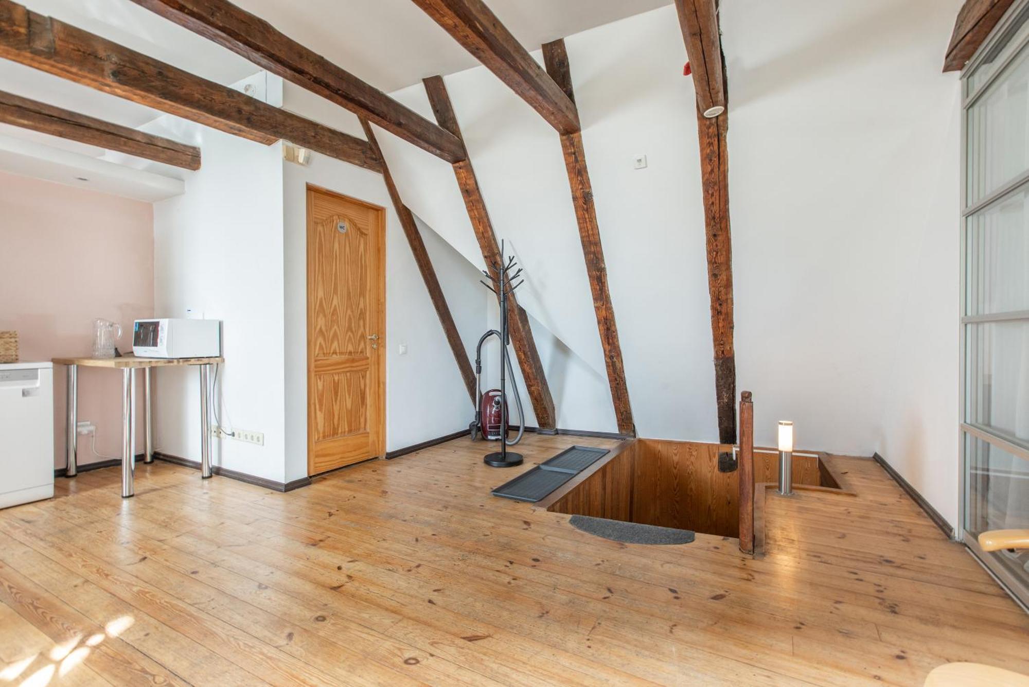 Mansard In Old Town Apartment Riga Ngoại thất bức ảnh